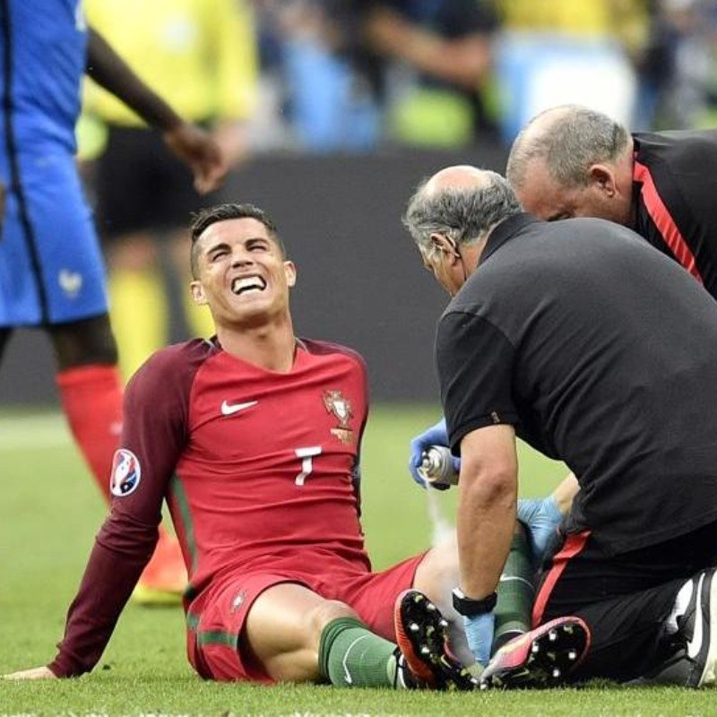 Alerta máxima: Cristiano Ronaldo se lesionó solo y pidió el cambio con Portugal