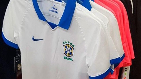 No se ve todos los días: la camiseta blanca de Brasil para la Copa América 2019