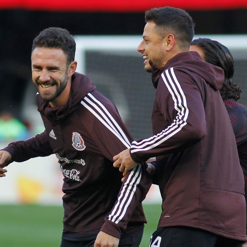 Layún les dio un consejo a todos los que rodean la Selección mexicana