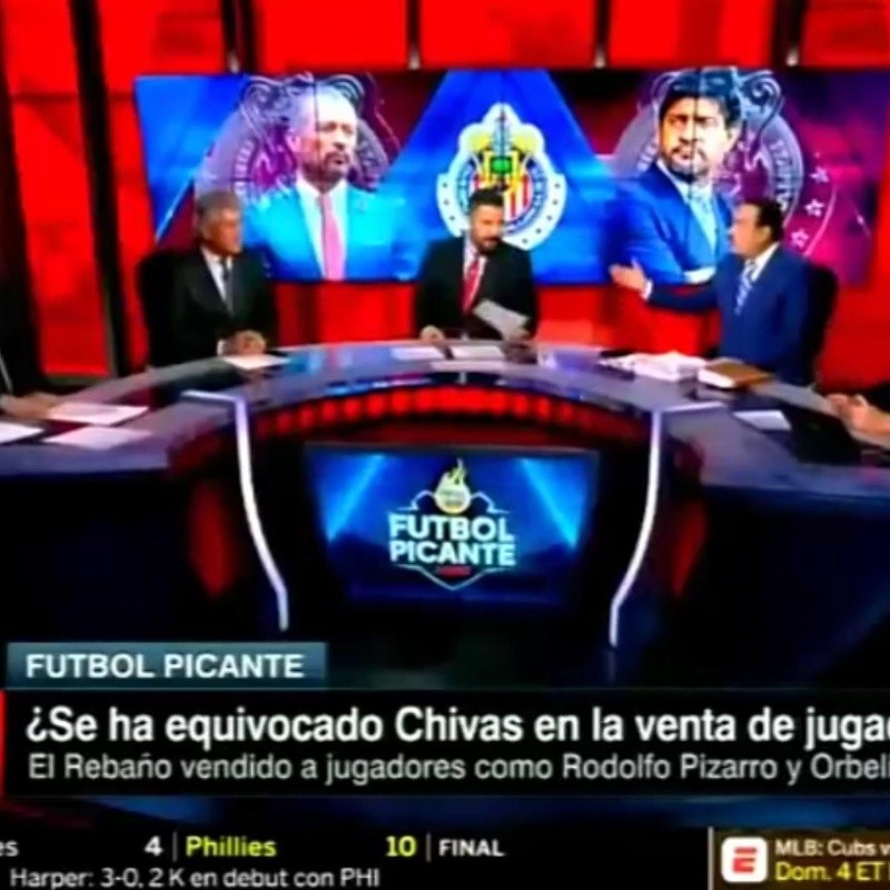 En Fútbol Picante pidieron por el regreso del Chicharito Hernández a las Chivas