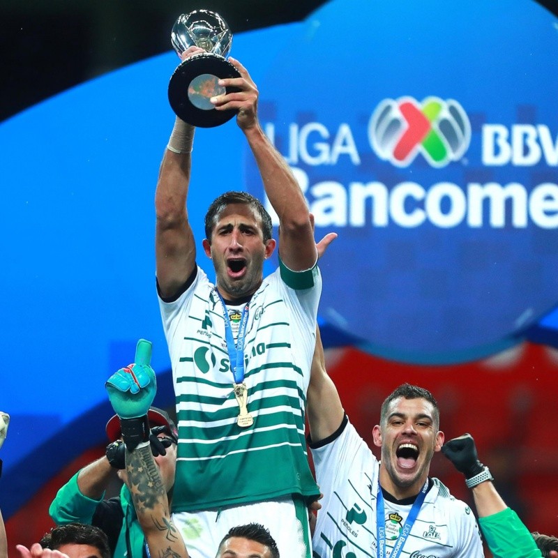 Izquierdoz, desde Argentina, recuerda con cariño a Santos Laguna