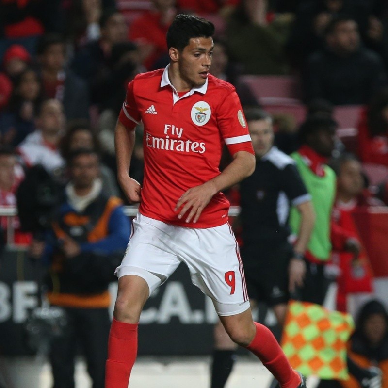 Raúl Jiménez recordó sus grandes momentos en el Benfica