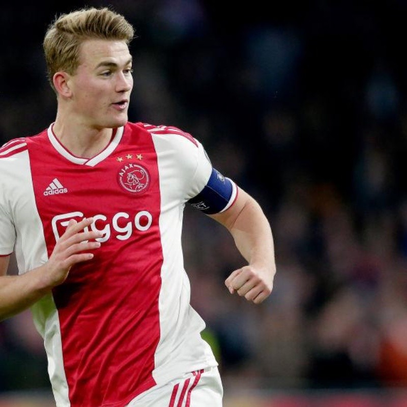 Van Gaal le recomendó a De Ligt que fiche para el Barcelona por una insólita razón