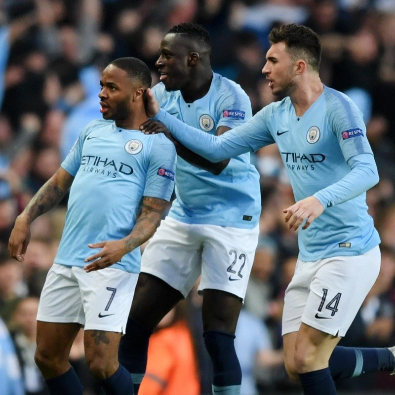 Necesitó 4 minutos: Sterling la clavó en el ángulo para el 1-0 del Manchester City ante Tottenham