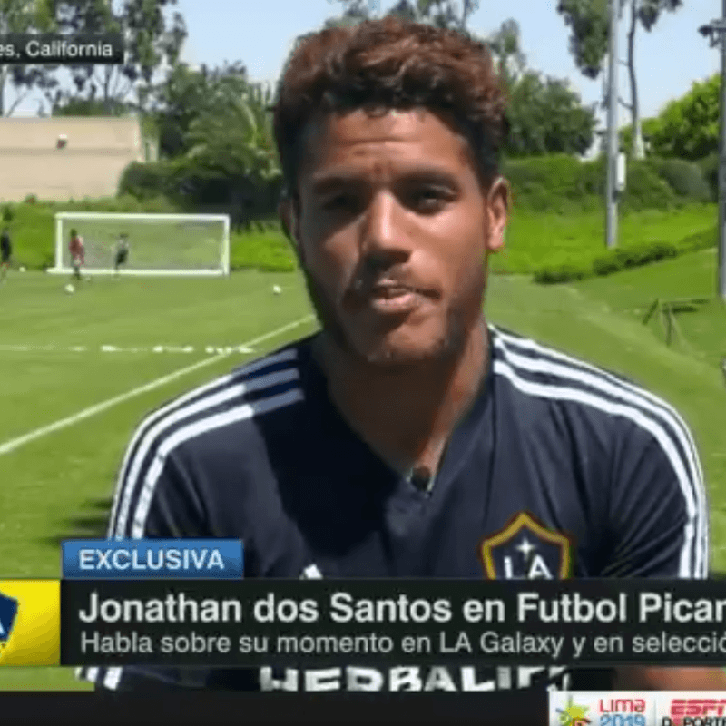 Dos Santos jugaría en Chivas, pero su sueño es ponerse la playera del América