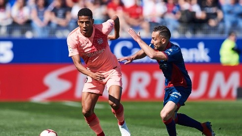 Foto de Jeison Murillo con la piel de Barcelona.