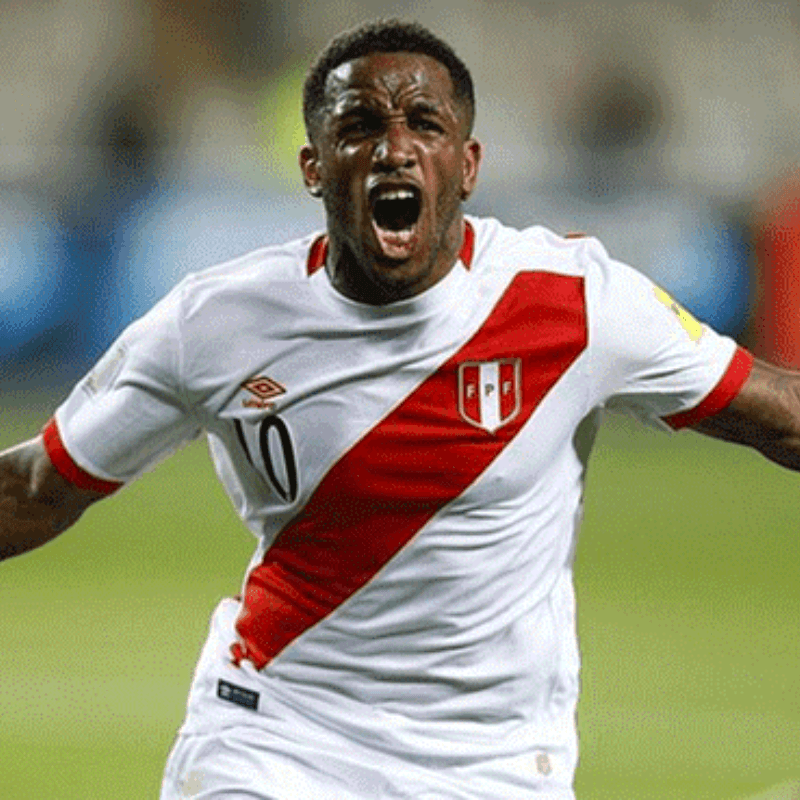 Farfán ya prepara la Copa América: El delantero habló del torneo y también de Guerrero