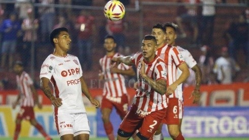 Unión vs San Martín de Tucumán por la Copa de la Superliga.