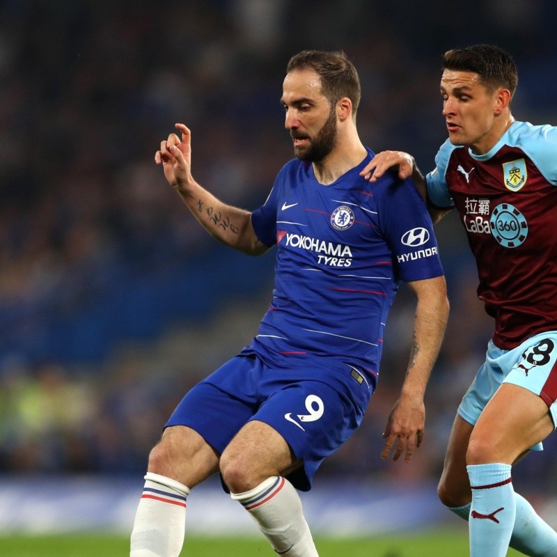 El golazo de Higuaín no le alcanzó a Chelsea para derrotar a Burnley