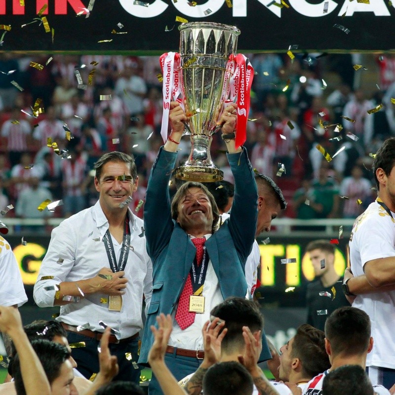 Melancolía en Chivas: Almeyda celebró el aniversario del último título