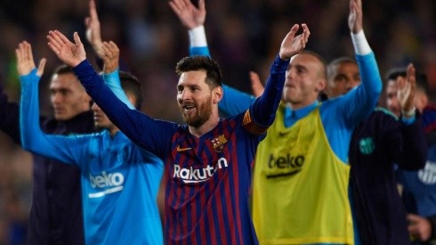 CAMPEONES. Lionel Messi lidera los festejos del Barcelona (Foto: Getty).