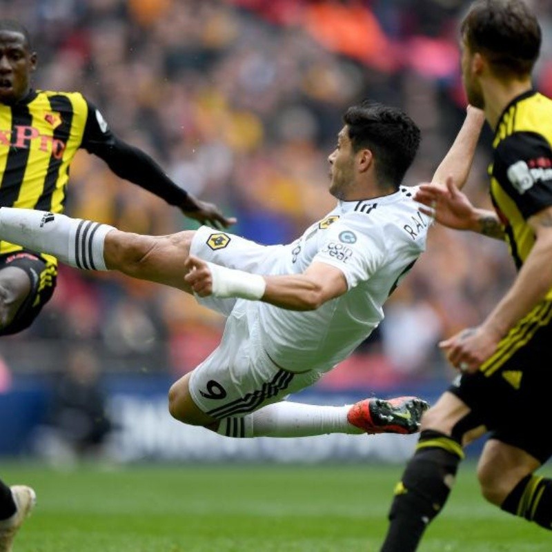 Ya saben a quién votar, amigos: Raúl Jiménez, nominado al gol de la temporada en Wolves