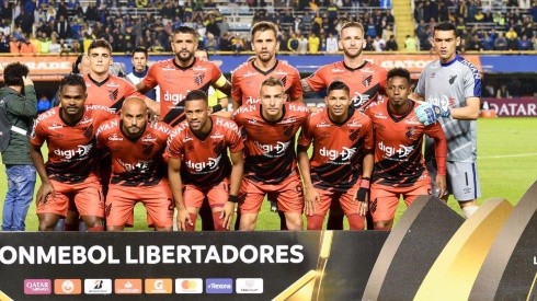 Bomba por Copa Libertadores: doping positivo en dos jugadores de Athletico Paranaense