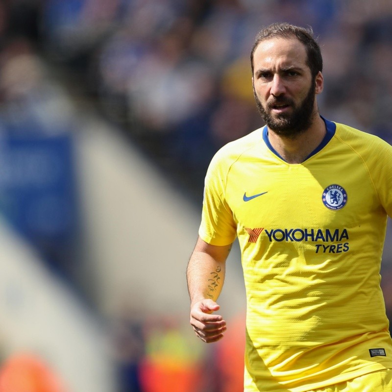 ¿Futuro resuelto? Chelsea, dispuesto a comprar definitivamente a Higuaín