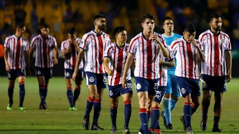 ¿Qué posiciones buscará reforzar Chivas para el Apertura 2019?