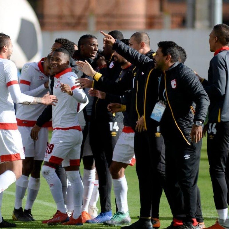 Johan Arango y Carmelo Valencia no siguen en Santa Fe y quedarán libres