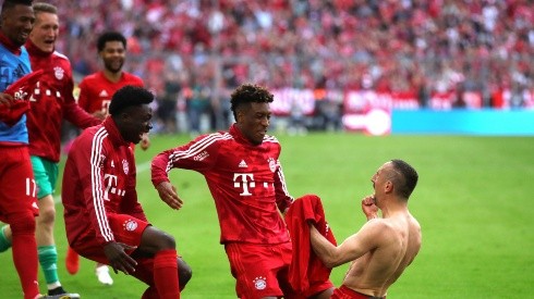 Con las despedidas de Rafinha, Ribéry y Robben incluidas, Bayern Munich gritó campeón