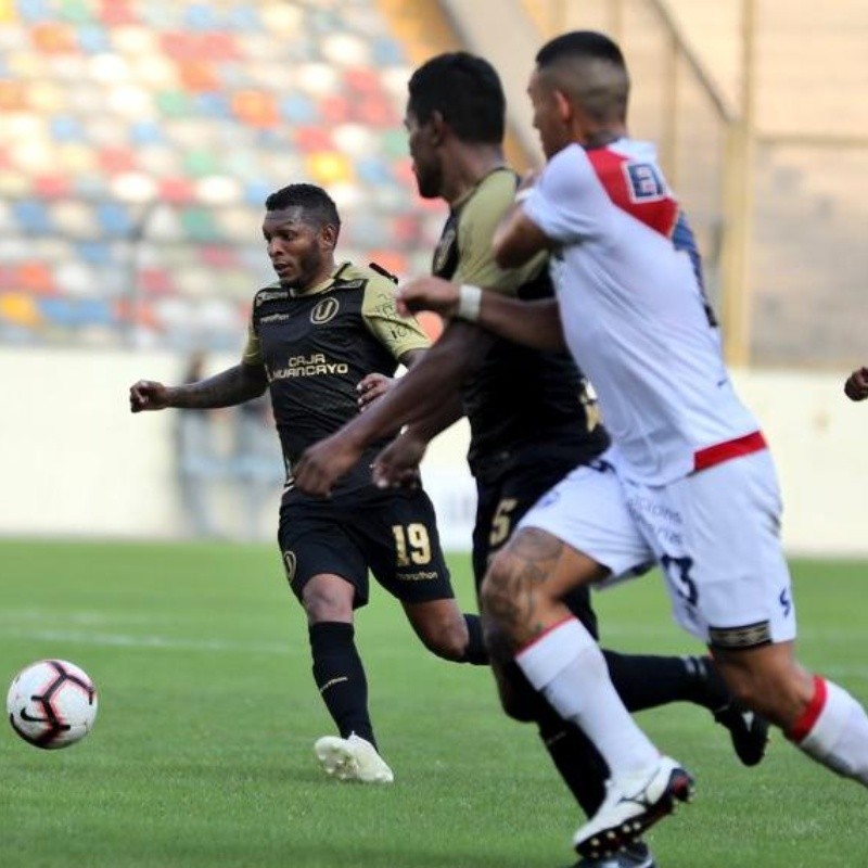 Lluvia de goles y victoria de Deportivo Municipal sobre Universitario