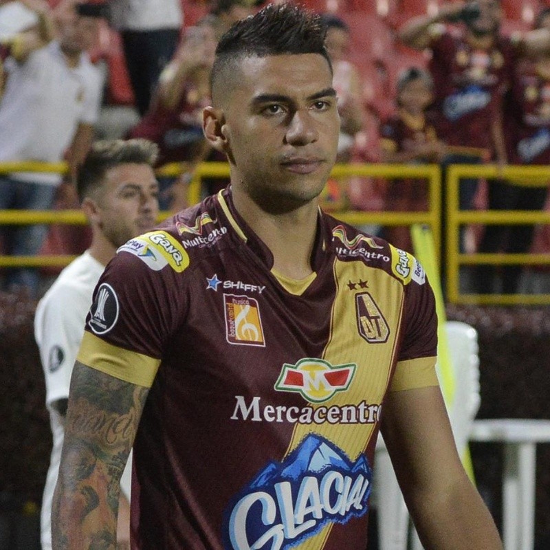 Yeison Gordillo se rompió el ligamento cruzado de la rodilla izquierda