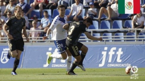 El central mexicano jugó todo el partido en el revés ante Tenerife
