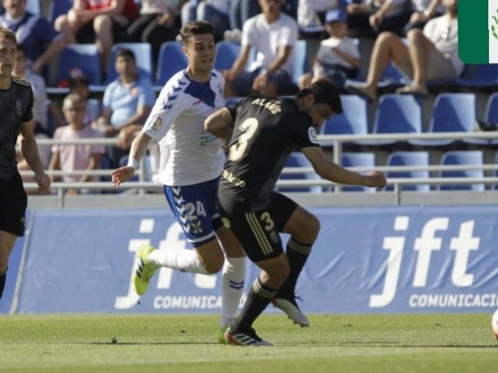 Alanis fue titular en revés de Oviedo que se aleja de la Liguilla del Ascenso
