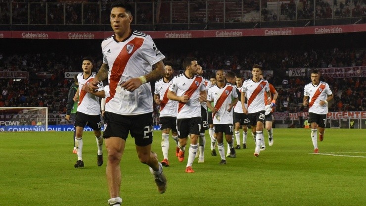 Tira y afloje: los dos sponsores que se estarían disputando la camiseta de River