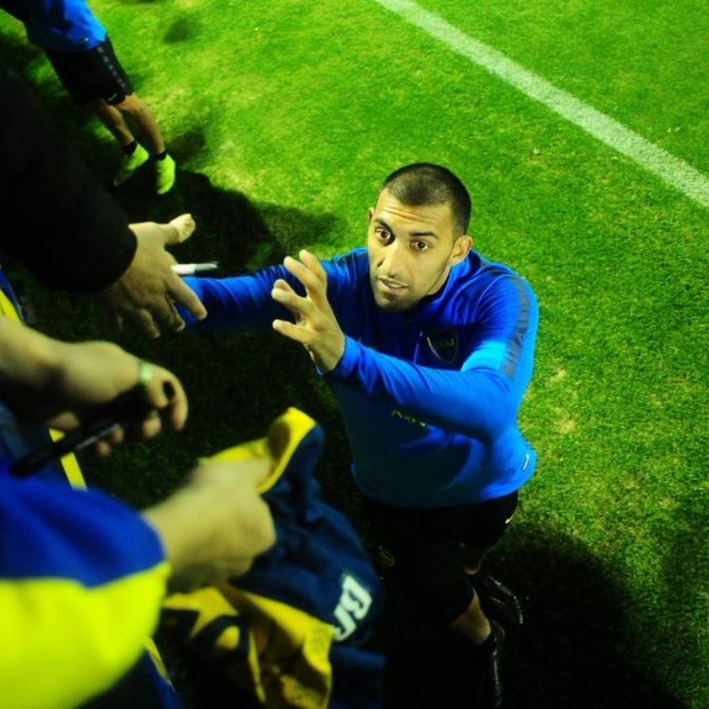 Le sacó una foto a los hinchas de Boca y la subió a Instagram: "El mejor club del mundo"