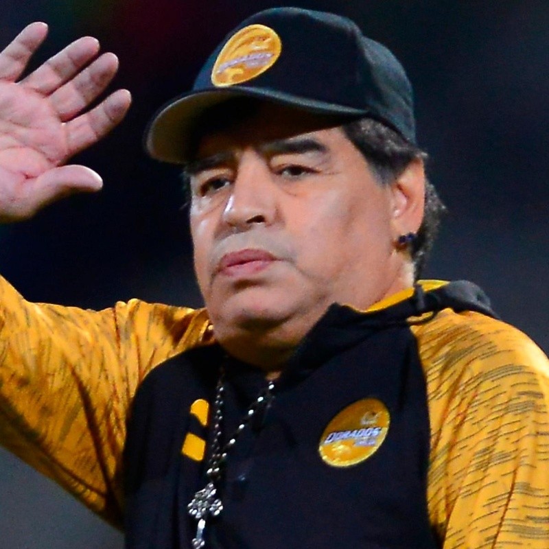 Maradona podría pasar de la Segunda de México a la de Argentina