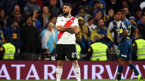 Pratto subió un video y los hinchas de River explotaron los comentarios por su campera