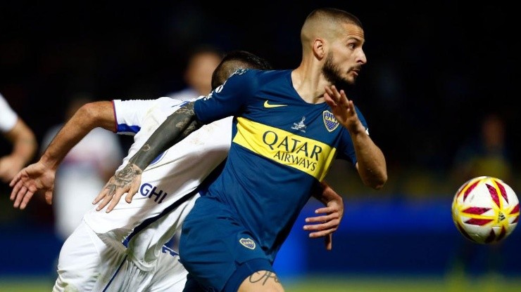 Benedetto en el duelo ante Tigre.