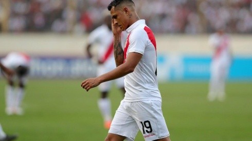 Yotún salió expulsado del revés 3-0 ante Colombia en Lima y abandonó la sesión del lunes