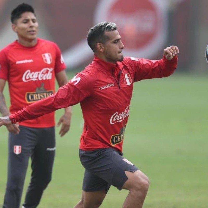 Gareca probó un once titular con el que jugaría ante Venezuela