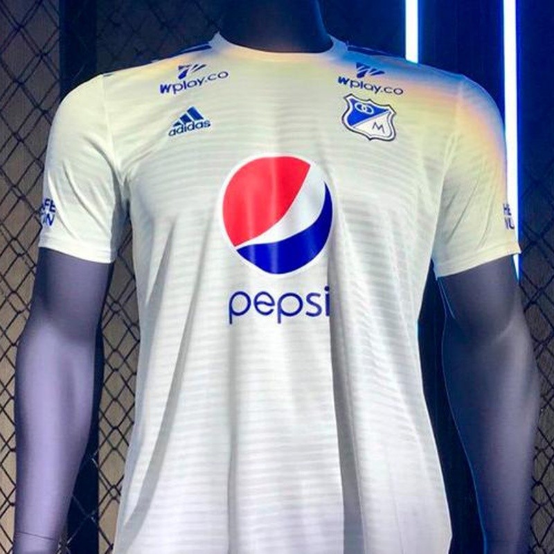 Rumor y polémica por el color de la nueva camiseta visitante de Millonarios