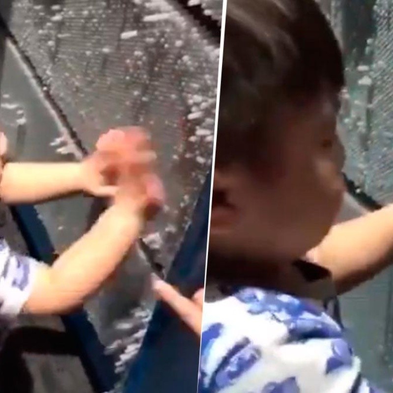 Video viral: niño jugaba con sus manos y una cara diabólica lo asustó