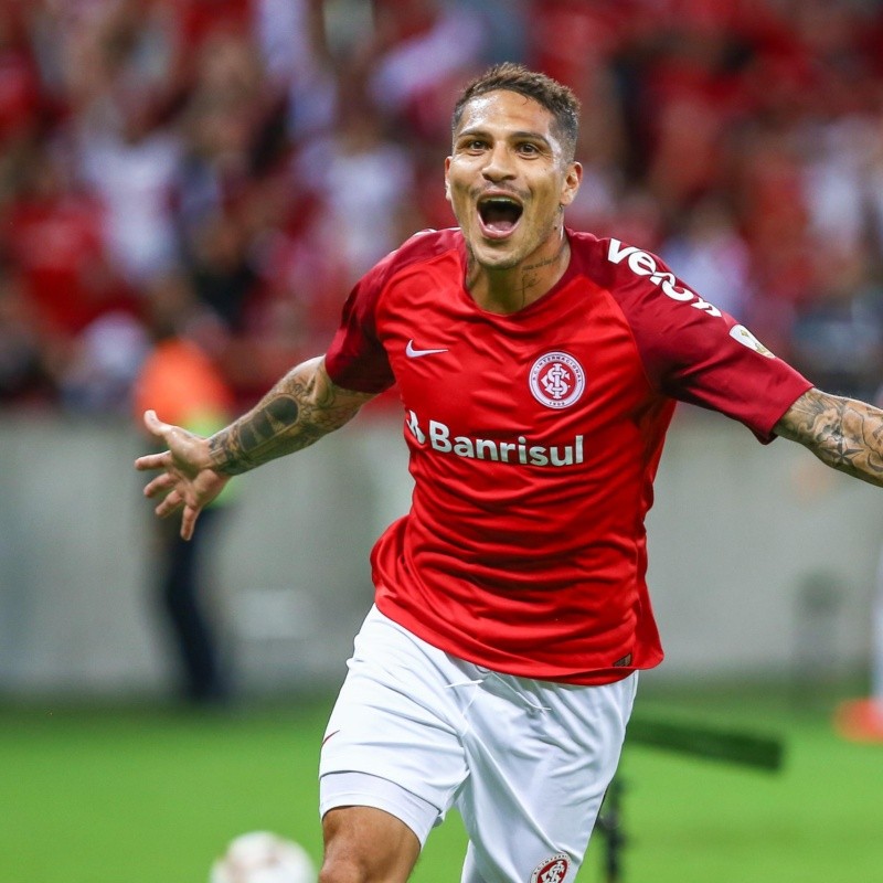 En Brasil se rinden ante él: "Paolo Guerrero es lo mejor"