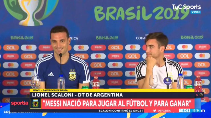 Lionel Scaloni en conferencia de prensa.