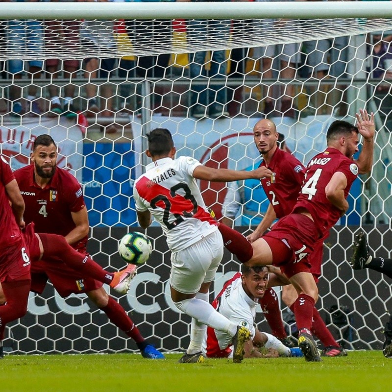 En primera plana: tras el partido de Perú, el VAR se hace viral en Twitter