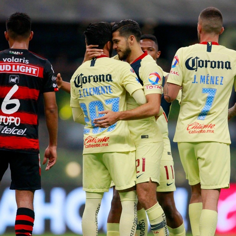 En medio de la partida de Oribe Peralta, una pieza importante de América renovó su contrato