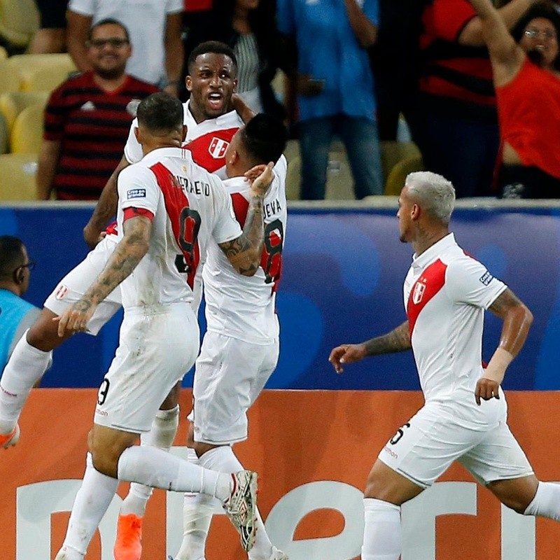 Rompió el hechizo: después de 15 años, Farfán metió su segundo gol en una Copa América