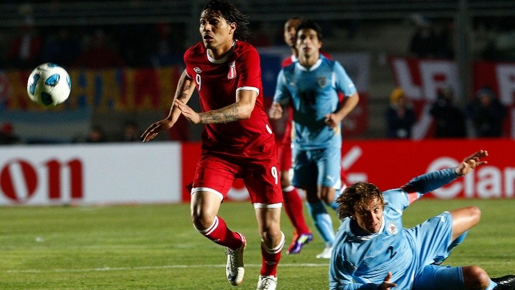 Guerrero se inauguró en Argentina 2011 contra Uruguay.