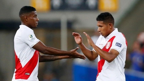 Flores ha ingresado en los 3 partidos de Perú en Brasil 2019.