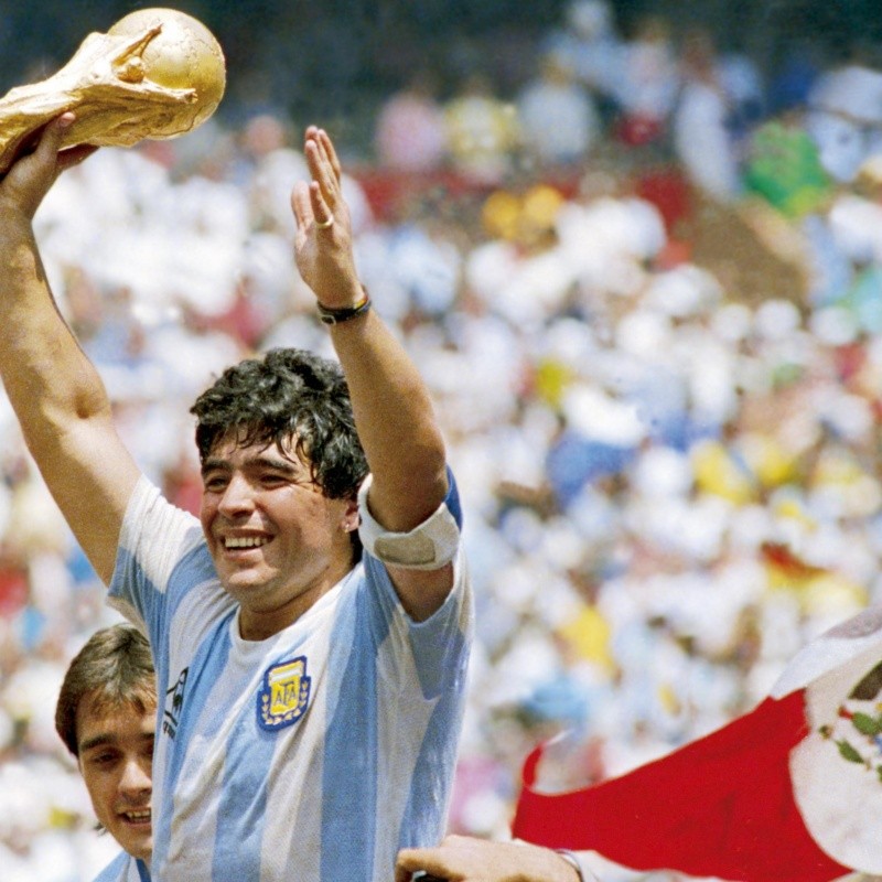 Diego, a 33 años de levantar la Copa: "Estoy seguro que estamos en el corazón de los argentinos"