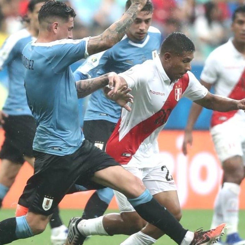 El gesto de la Selección de Perú durante el inicio del partido ante Uruguay