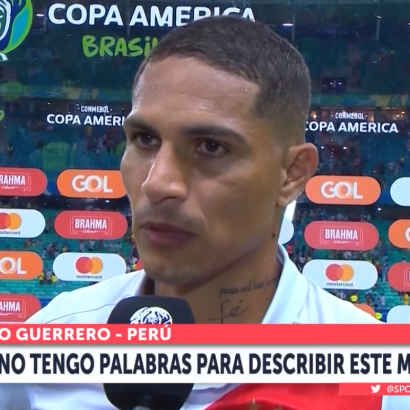 Paolo Guerrero se descargó apenas terminó el partido y le respondió a quienes dudan de Perú