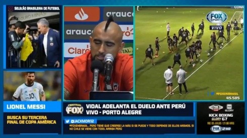 Arturo Vidal en conferencia de prensa.