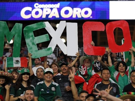 La afición mexicana ovacionó a un periodista
