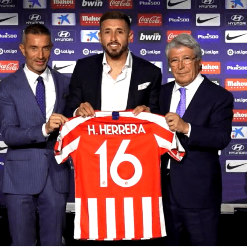 El fail de Héctor Herrera en su presentación en Atlético de Madrid