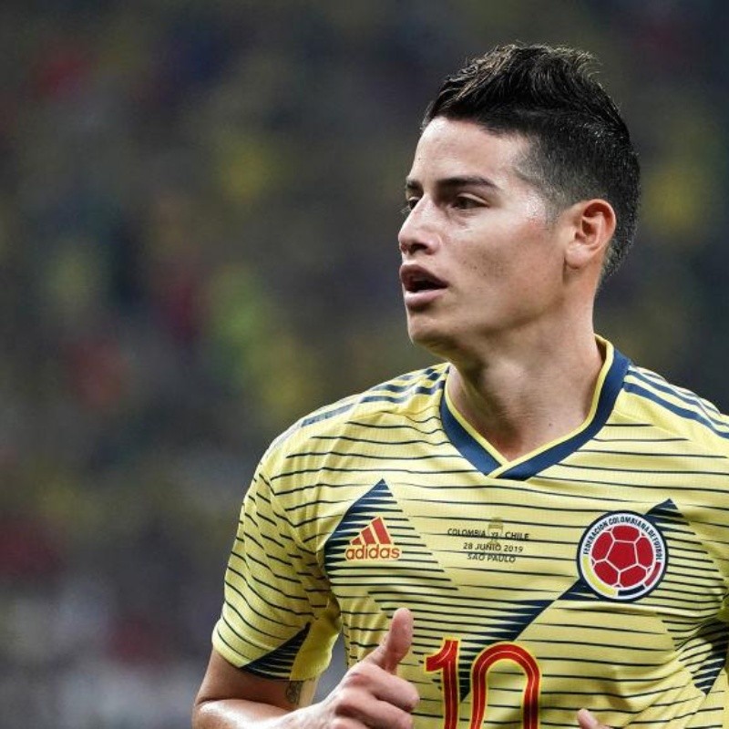 James Rodríguez metió foto de vacaciones y el hijo de Maradona le comentó para que firme con Napoli