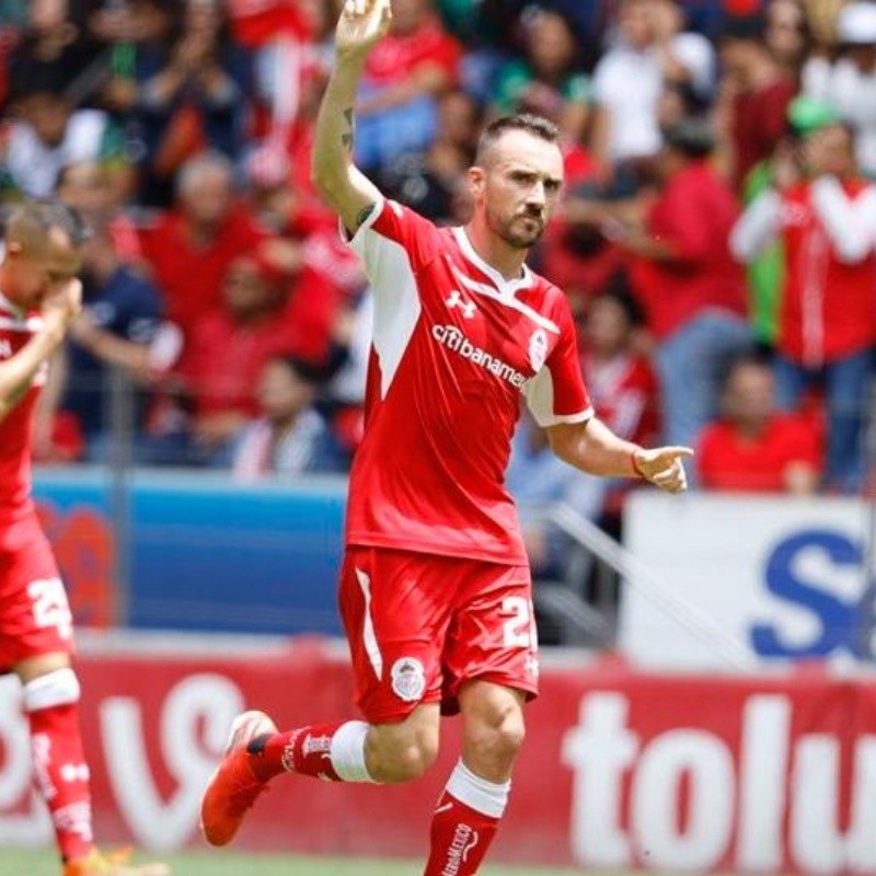 El golazo de Mancuello para la victoria de Toluca