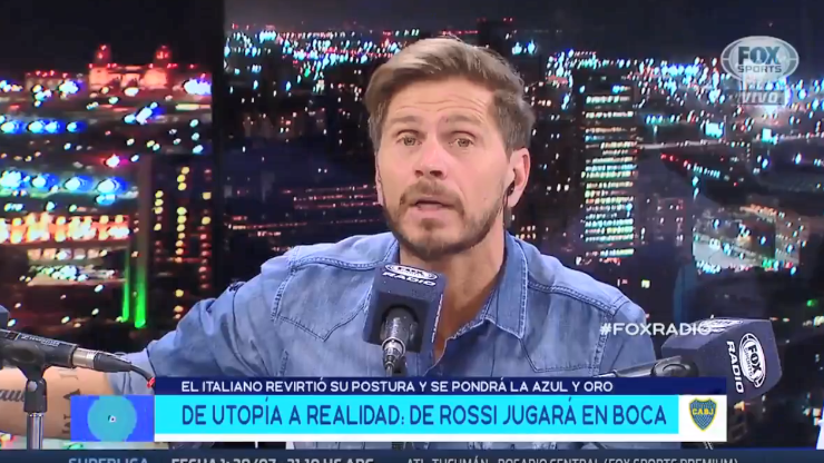 Vignolo recordó a Riquelme, representó a los hinchas de Boca y le pegó a Angelici